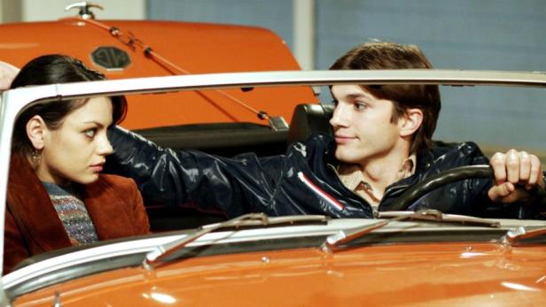 Kutcher & Kunis: Erster Kuss war illegal