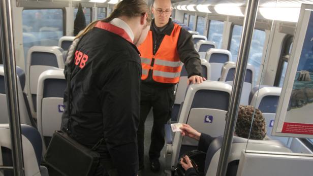 Rechnungshof-Prüfer fälschte jahrelang ÖBB-Netzkarte