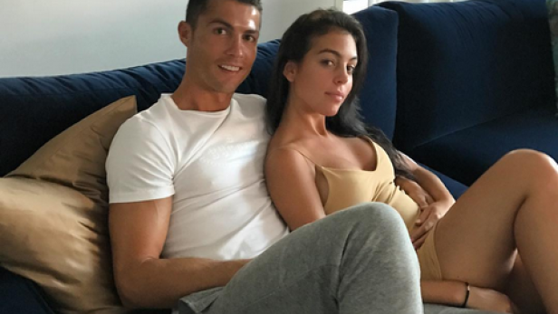 Ronaldo zeigt Zwillinge & Freundin auch schwanger