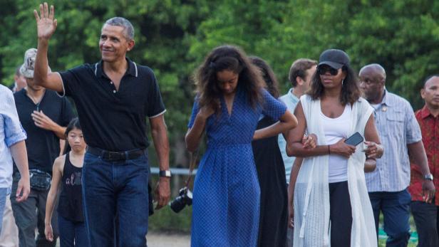 Barack Obama schreibt derzeit an seinen Memoiren. Dennoch nimmt er sich nach dem Ende seiner Präsidentschaft viel Zeit, um mit der Familie auf Urlaub zu fahren.