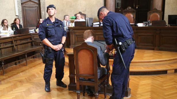 Prozess gegen Wiener Polizist