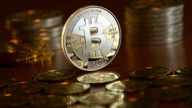 Anleger nervös: Bitcoin-Kurs sackt ab