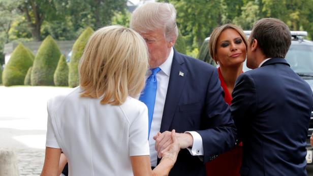 Brigitte Macron und Donald Trump, Melania Trump und Emmanuel Macron.