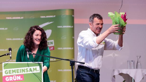 Landesrätin Felipe und Bürgermeisterkandidat Willi waren beim Parteitag im Juni bestens gelaunt. Nicht alle Tiroler Grünen sind glücklich