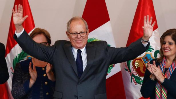 Setzte sich nach Aufholjagd in der Stichwahl ganz knapp durch: Perus neuer Präsident Kuczyinski.