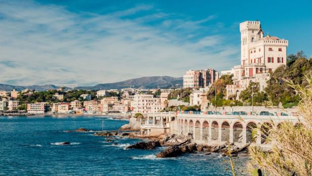 Italien für Nostalgiker: Ligurische Blumenriviera