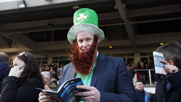 Irischer Staatsbürger zu sein ist begehrt (Bild: Feier zum irischen St. Patrick&#039;s Day)