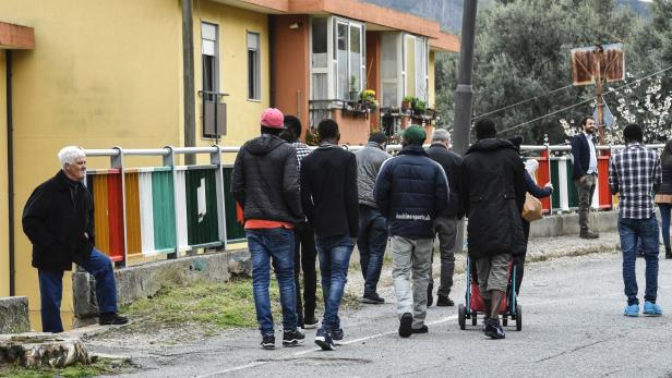 Flüchtlinge in dem Dorf Sant&#039; Alessio in Aspromonte.