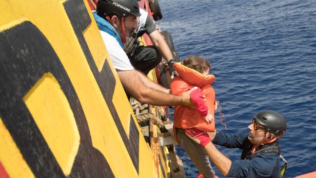 Kindern droht die größte Gefahr auf dem riskanten Weg nach Europa