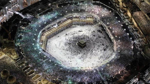 Blick auf die Kaaba in Mekka.