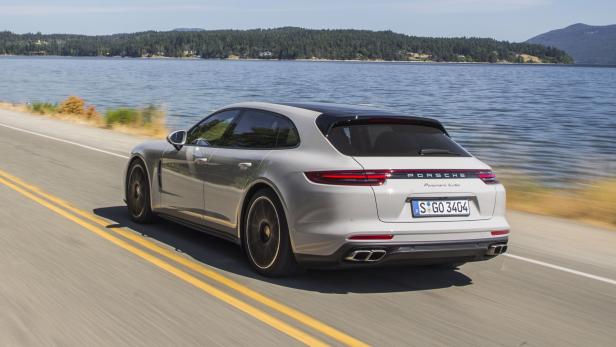 Porsche Panamera Turbo Sport Turismo