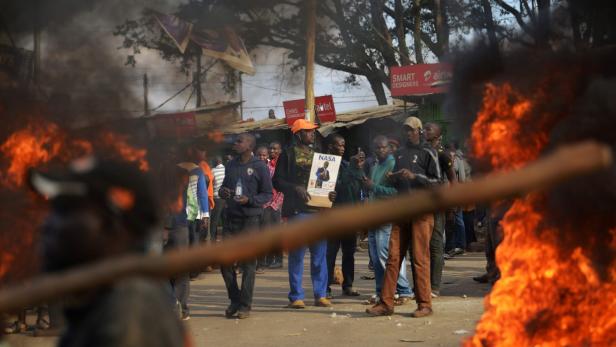 Gewalt in Kenia wegen der Wahl