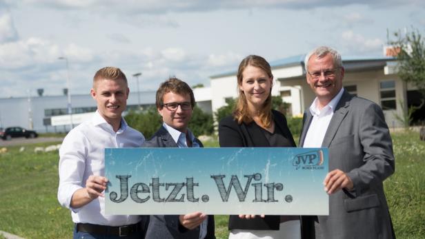 JVP-Kandidaten für die Bürgermeisterwahl, Fazekas, Ziniel, Kainrath mit ÖVP-Chef Steiner