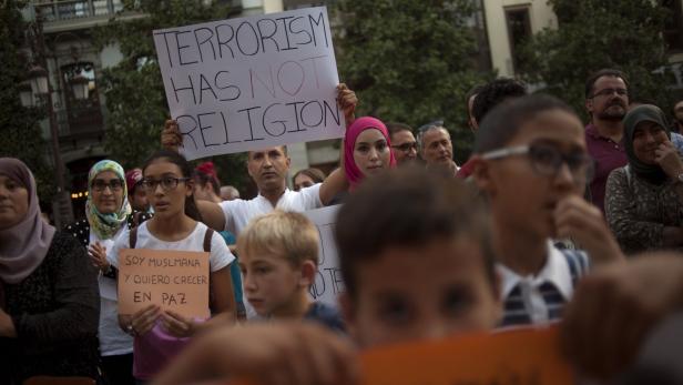 Spanische Muslime demonstrierten gegen Terror