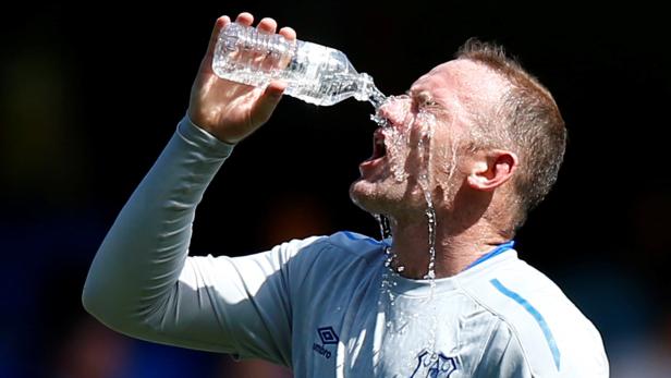 Wayne Rooney: Nein, es war kein Wasser am Donnerstagabend im Spiel.