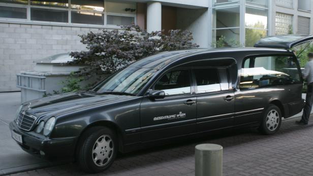 Auto der Wiener Bestattung verlor Sarg samt Leiche
