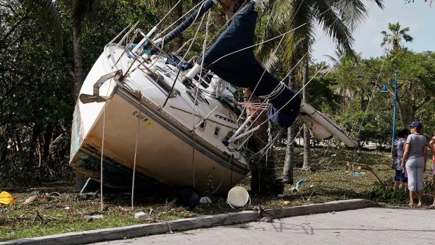 Mehrere Boote wurden in Miami an Land gespült