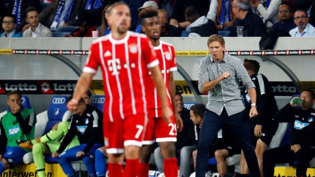 Nagelsmann (hi.) kann man sich leicht als den nächsten Bayern-Coach vorstellen.