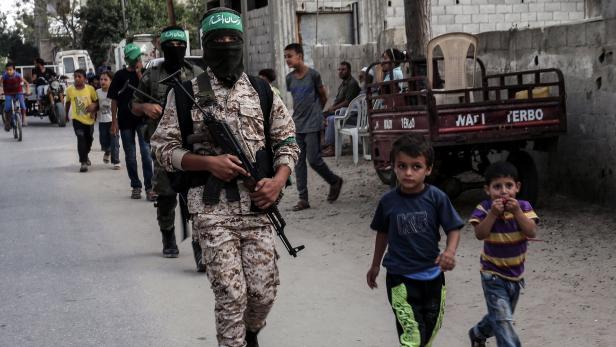 Kämpfer der radikalen Hamas prägen das Bild in Gaza
