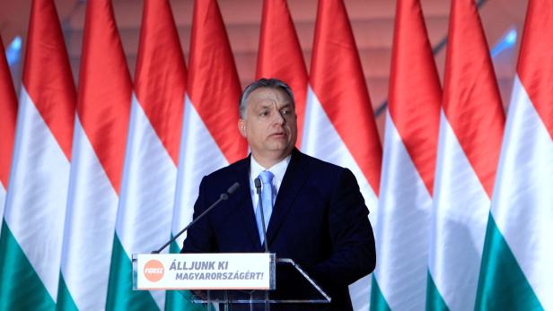 Ungarn muss Flüchtlinge aufnehmen, Premier Orbán will dagegen vorgehen.