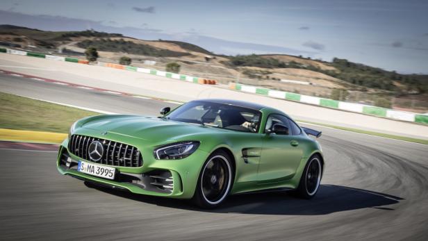 Mercedes AMG GT R: Das Krokodil hat zugeschnappt