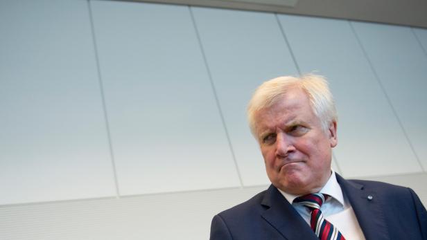 Angeschlagen und grantig: CSU-Chef Horst Seehofer muss bei den Verhandlungen mit Merkel das Beste herausholen, sonst ist er Geschichte