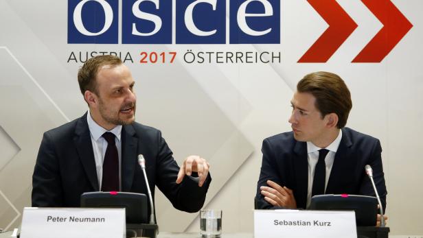 Terrorexperte Peter Neumann und Außenminister Sebastian Kurz
