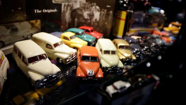 Fall fürs Museum: Miniaturen von Holden-Oldtimern