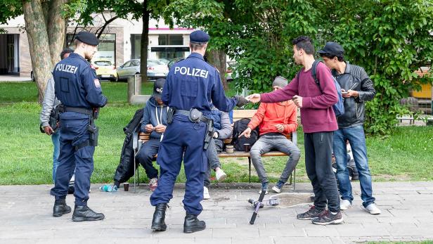 Polizei stand im Sommer im Hessenpark im Dauereinsatz