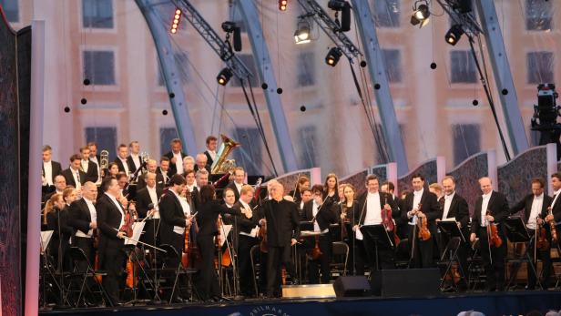 Sommernachtskonzert der Wiener Philharmoniker im Schlosspark Schönbrunn