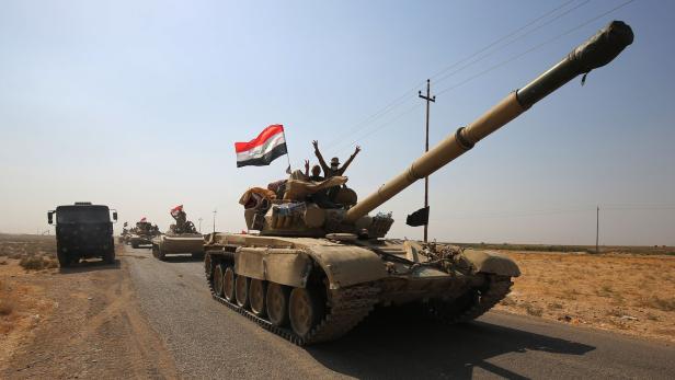 Irakische Truppen drangen in Kurden-Gebiete ein.