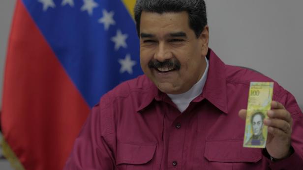Nicolas Maduro präsentierte die neue Banknote.