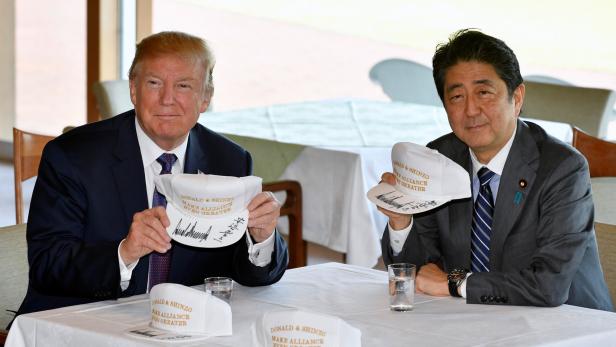Donald Trump und Shinzo Abe.