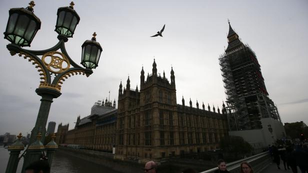 Houses of Parliament: Die geheime Liste konservativer Sex-Täter wurde an die Öffentlichkeit geschmuggelt