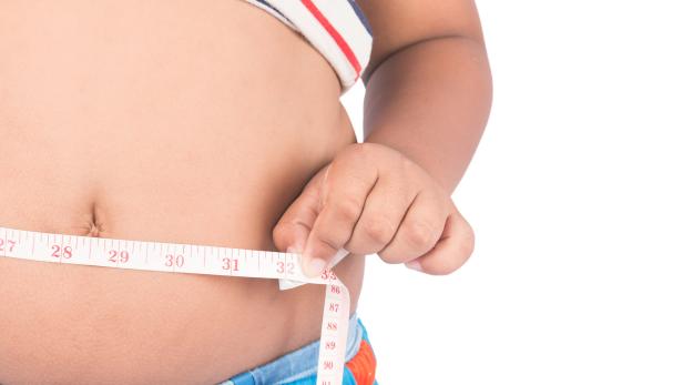 Besonders die Zahl stark übergewichtiger Kinder steigt stark.