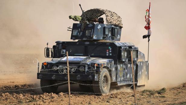 Ein Humvee, hier von Irakischen Sicherheitskräften gelenkt.