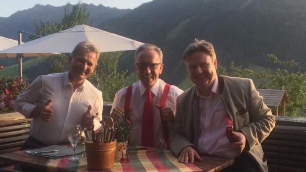 Freundschaftliche Runde: Foglar, Kaske und Ludwig in Alpbach