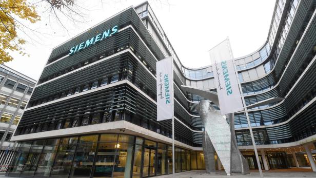 Siemens schließt zwei Werke und streicht 7.000 Stellen