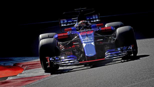 Hartley wird auch 2018 für Toro Rosso am Steuer sitzen.