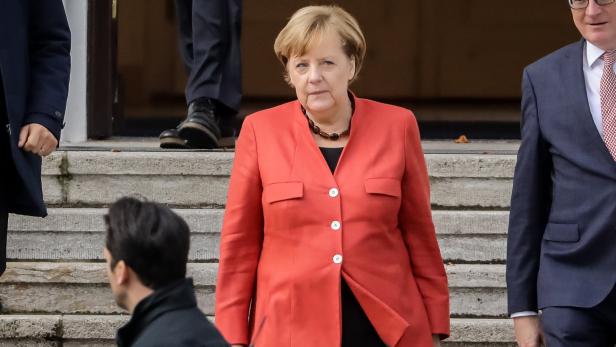 Bundeskanzlerin Merkel nach ihrem Gespräch mit Bundespräsident Steinmeier