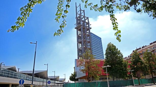 Der 66 m hohe „Bahnorama“-Turm ist seit Monaten verwaist