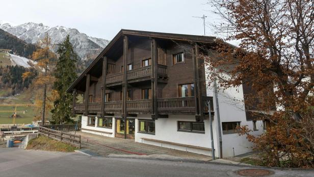 Das Gebäude der ehemaligen Skihauptschule Neustift