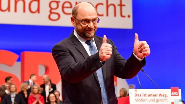 SPD-Chef Martin Schulz versucht, die internen Wogen zu glätten