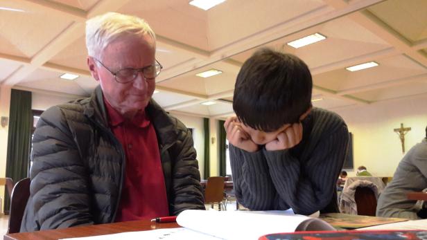 Die Lerntafel in Hollabrunn wird bei der Gratis-Nachhilfe vor allem von pensionierten Lehrern unterstützt