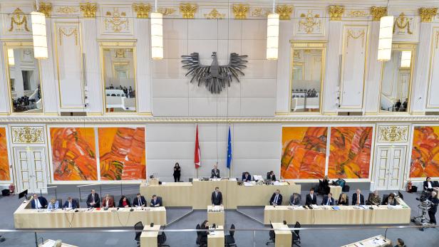 Sondersitzung des Nationalrates in der Hofburg