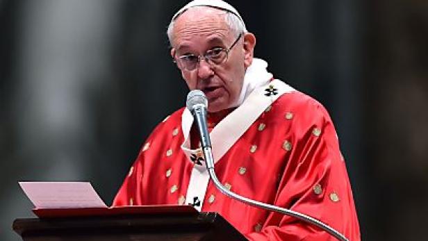 Papst sendet Weihnachtsbotschaft und "Urbi et Orbi"-Segen