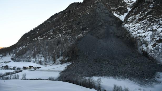 In der Gemeinde Vals kam es zu einem massiven Felssturz.