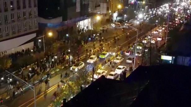 Regierungskritische Proteste im Iran gehen weiter.