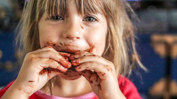 Kinder lieben süße Snacks. Das tut der Gesundheit nicht gut.