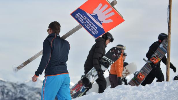 Wintersportler sollten in den kommenden Tagen auf gesicherten Pisten bleiben